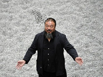 Ai Weiwei: Biography, works, exhibitions