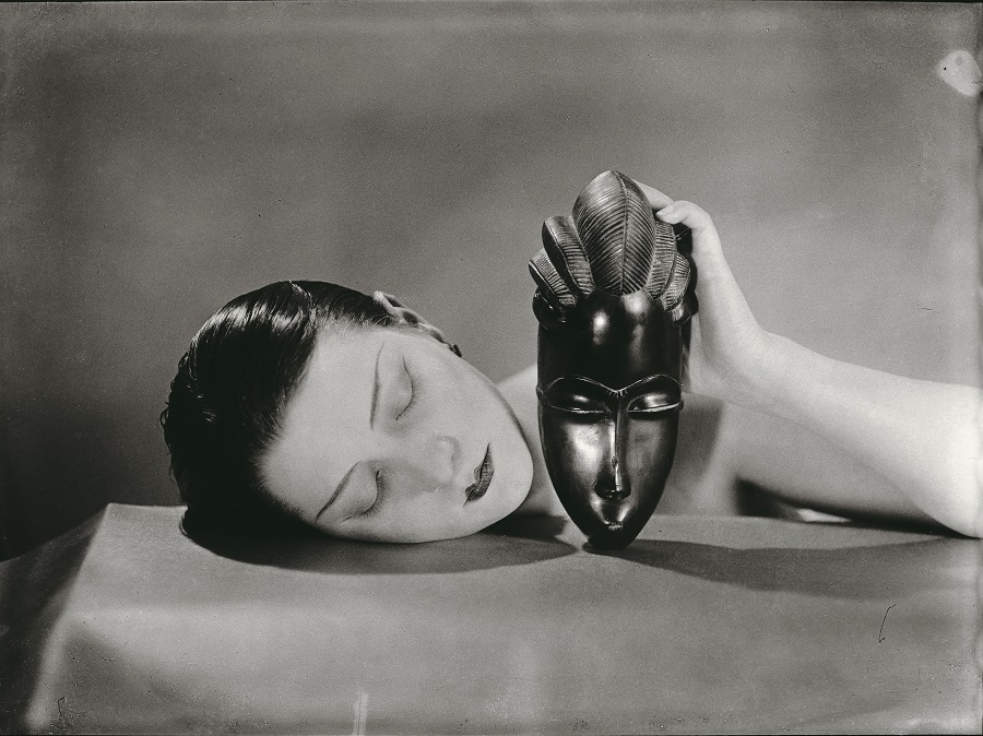 2 Noire et blanche 1926 épreuve gélatino argentique posthume 173 x 235 cm coll