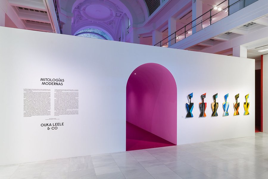 Vista de sala de Mitologias modernas: Ouka Leele and Co en la Sala Alcala 31