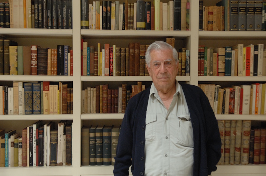 Mario Vargas Llosa foto por Elena Cue