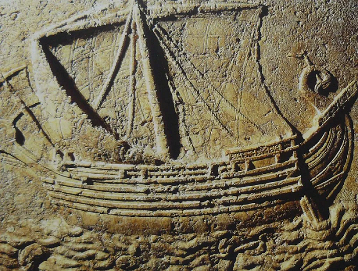 Barco fenicio tallado en el frontal de un sarcófago de Sidón siglo II d