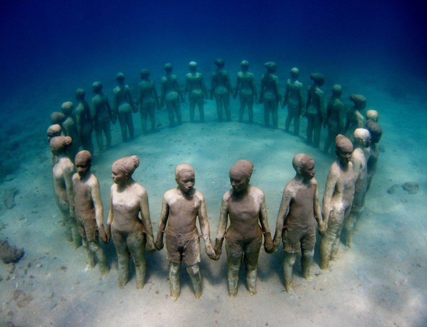 vicissitudes-007-jason-decaires-taylor-sculpture