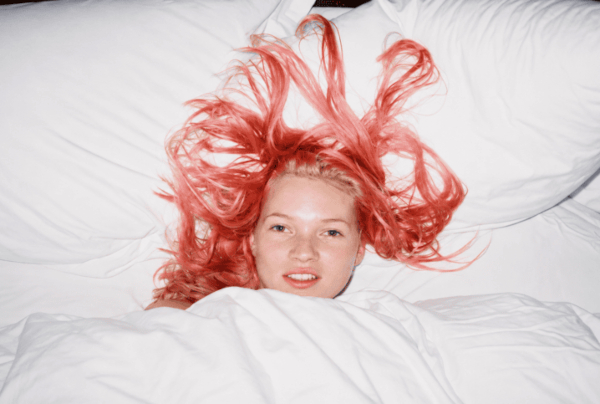 Foto de Kate Moss por Juergen Teller en la exposición de Tate Britain