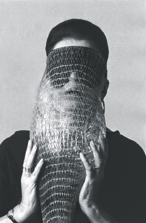 Lygia-Clark