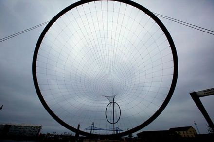 Anish Kapoor - gigantes
