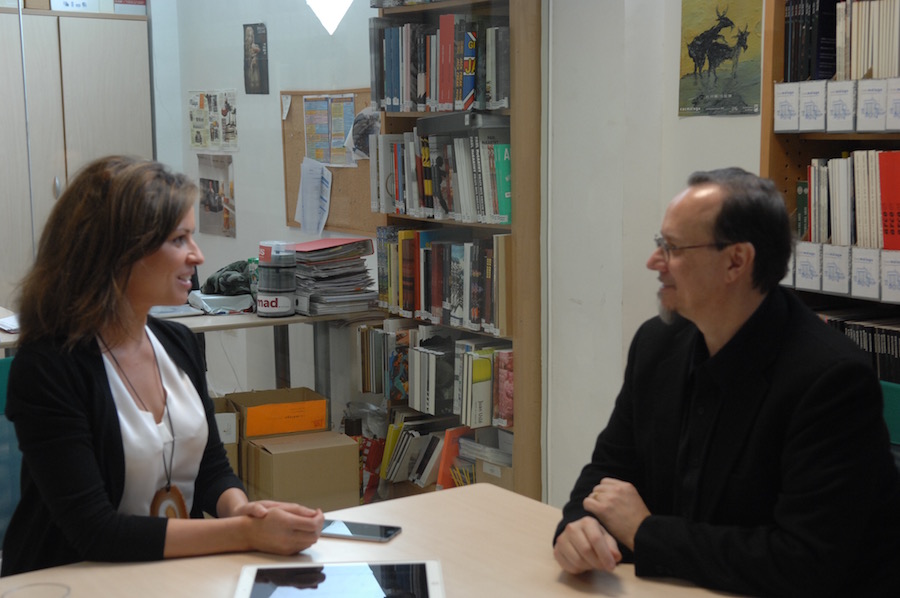 Elena Cue entrevistando a Mark Ryden
